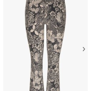 MOTHER the hustler, French fairy tale ankle jeans.